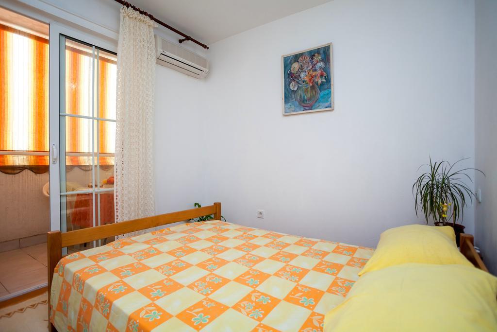 Apartments Marko Тиват Экстерьер фото